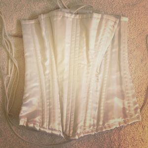 Corset Size 26 (28-30 inch waistline) Steel boning